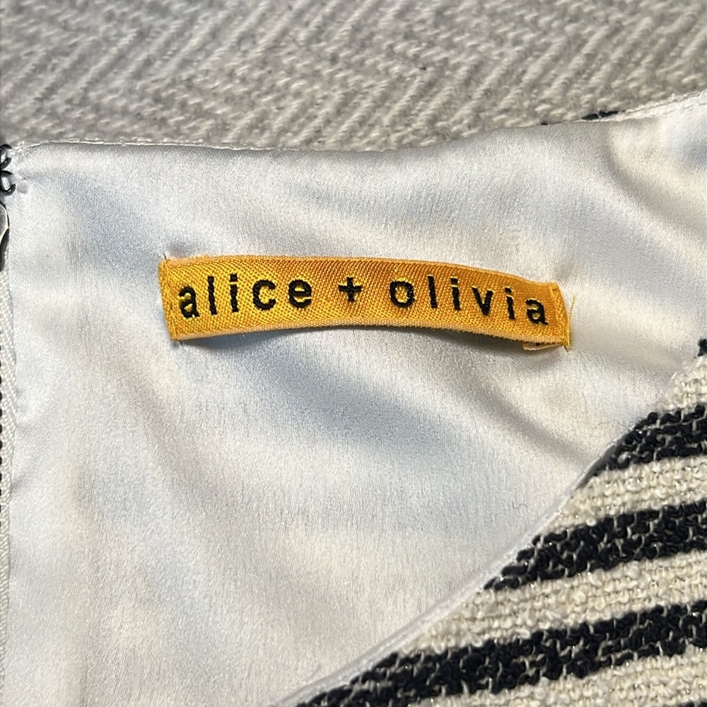 Alice + Olivia Striped Sleeveless Dress with cute back detail. Size XS/S. - Picture 12 of 16